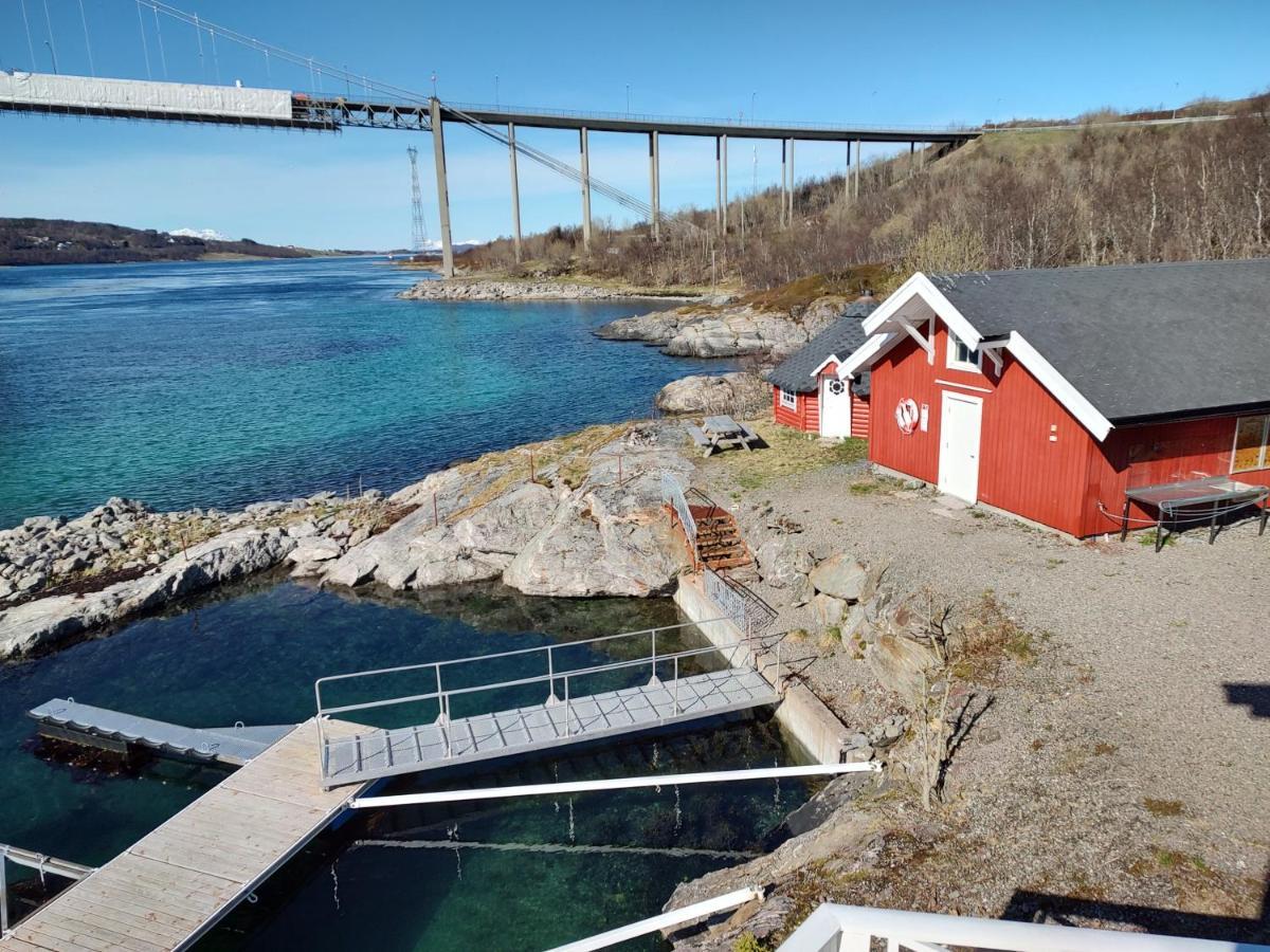 Tjeldsundbrua Overnatting - Sjohus1 Evenskjer エクステリア 写真